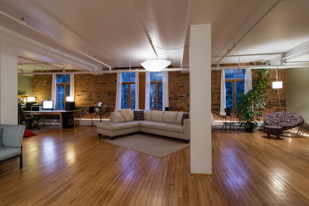 Loft-Studio-Bachelor-meuble-a-louer-dans-la-Ville-de-Quebec-a-385-rue-de-la-Chapelle-Photo-1-TrouveUnAppart-L28114