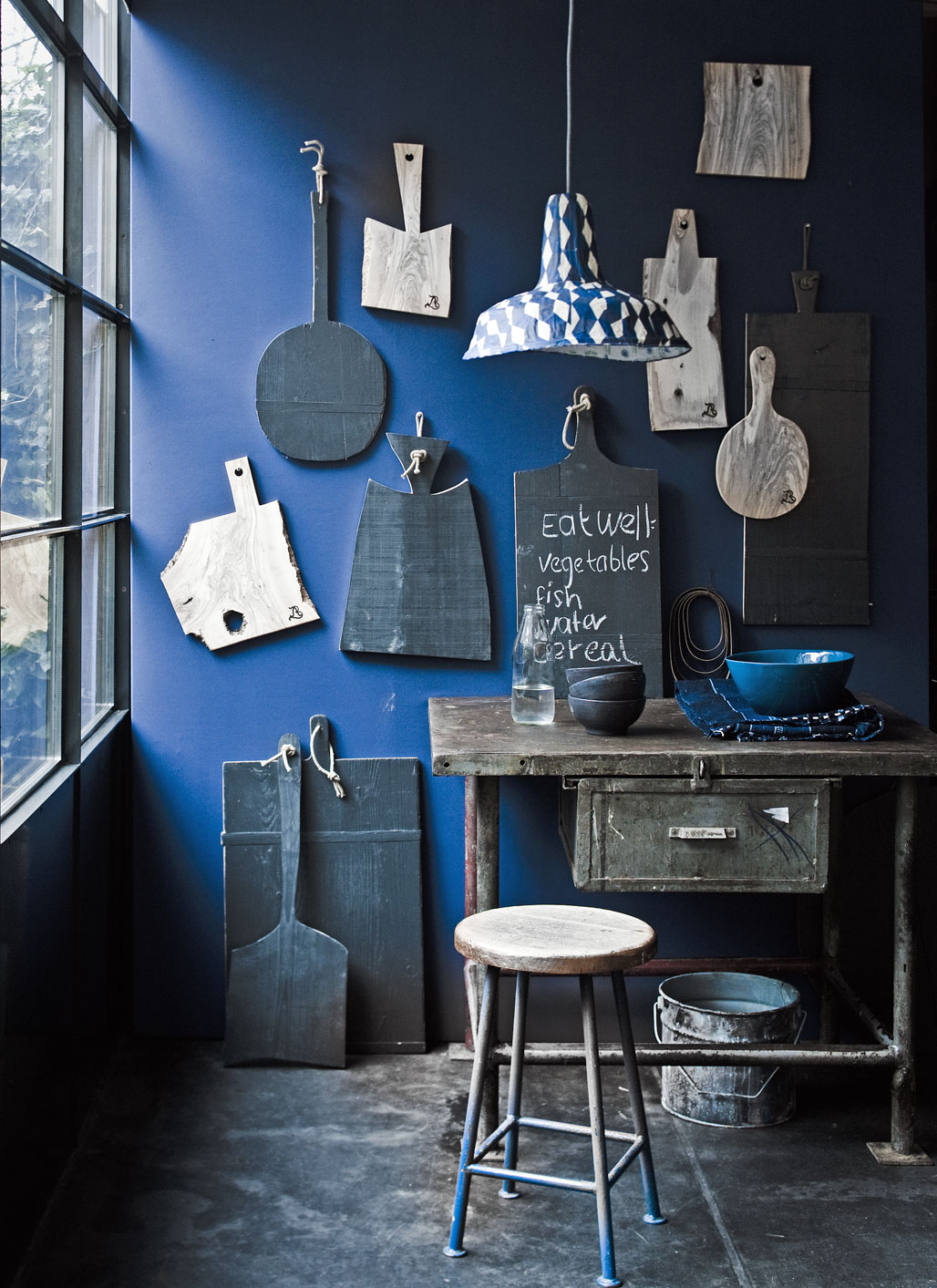 Murs et accessoires indigo pour votre déco • aventure déco