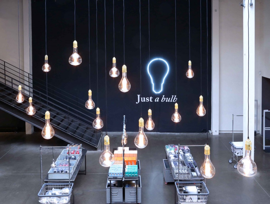 Just a Bulb chez Merci