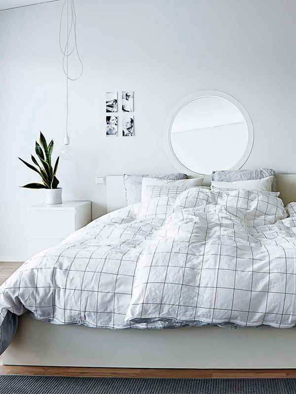 linge-de-lit-motif-grid-chambre-tendance-scandinave-baladeuse-miroir-monochrome