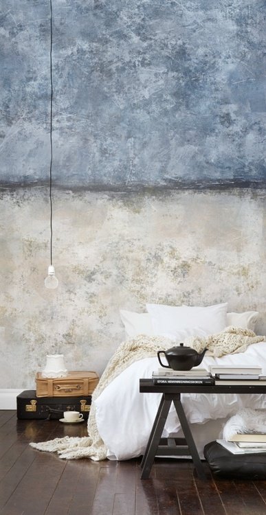 Chambre destroy et grunge, mur tie and dye gris