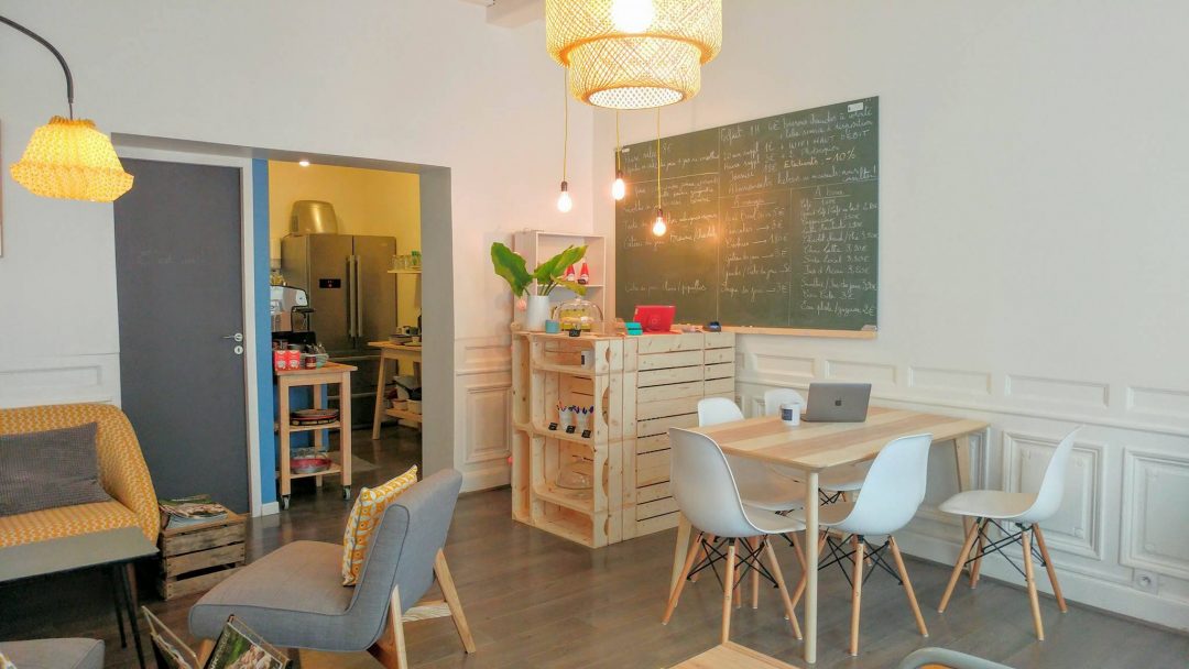 Coworking café La Bicoque à Bordeaux style de décoration vintage scandinave