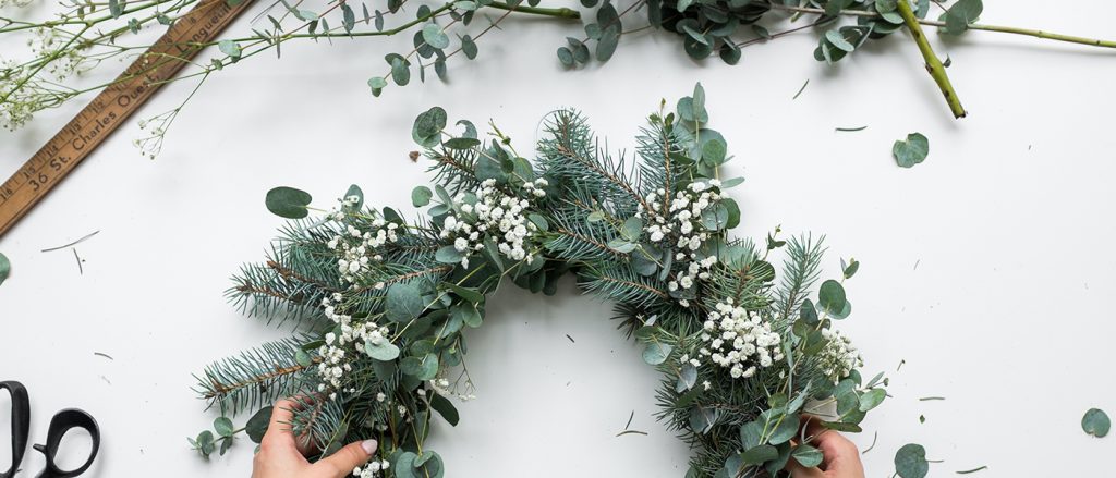 DIY Couronne de Noël Eucalyptus et/ou Sapin