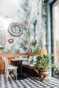 Tendance : flower power sur vos murs