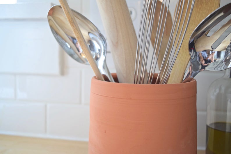 Pots à ustensiles de cuisine